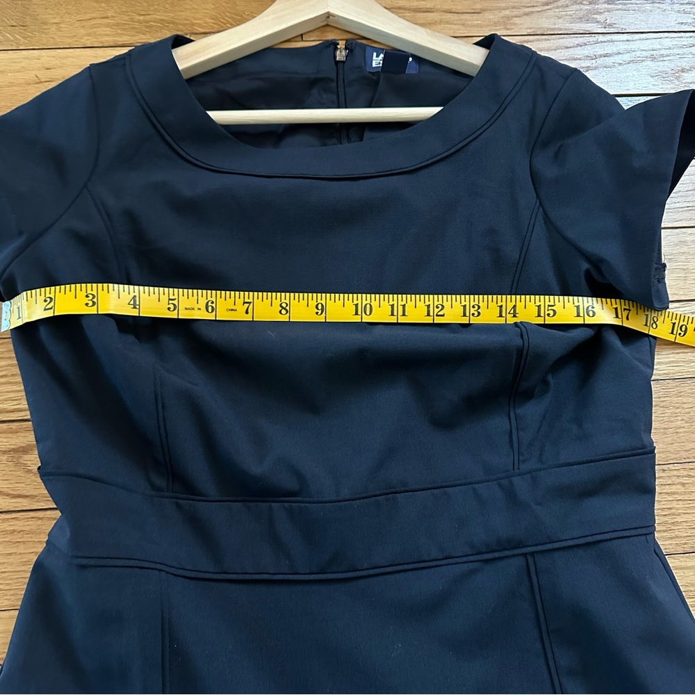 Elegant Navy Blue Lands’end Dress - Picture 7 of 7